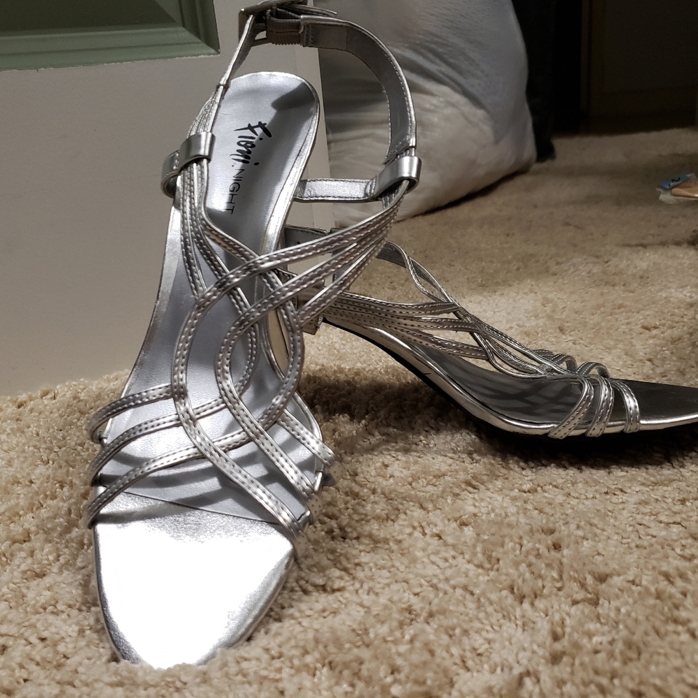 Womens heels